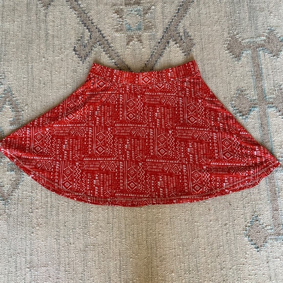 Target Red & white patterned circle skirt for summer - Picture 3 of 5